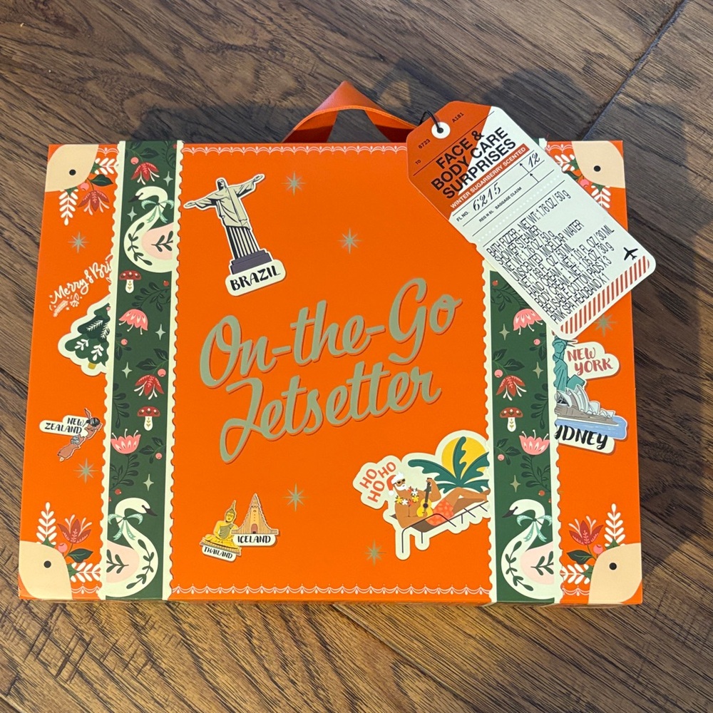 Jet Setter Winter Sugarberry Bath & Body Set World Market